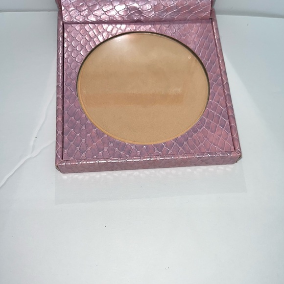 MALLY Perfect Prep Neutralizing Powder Primer (Light/Medium) 0.30oz - Picture 2 of 6